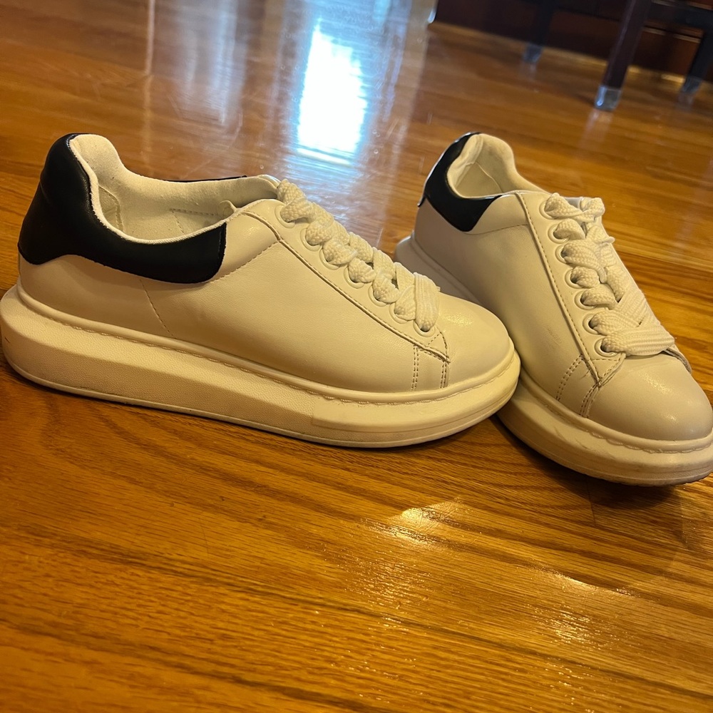 platform steve madden sneakers